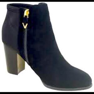 Vionic black suede booties size 11